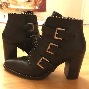 Steve Madden buckle booties - Women’s Size 9 (US)
